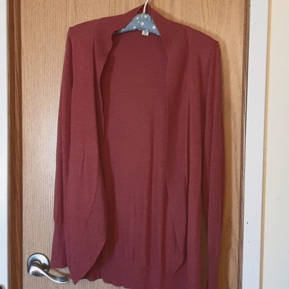 Raspberry Cardigan - Picture 1 of 4